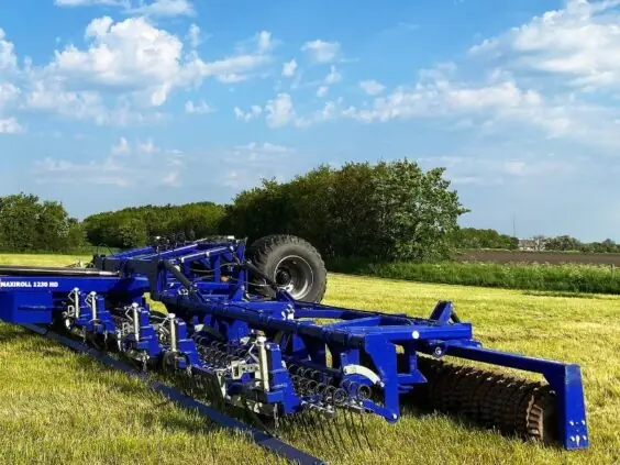 DALBO Maxiroll med harveseksjon i front