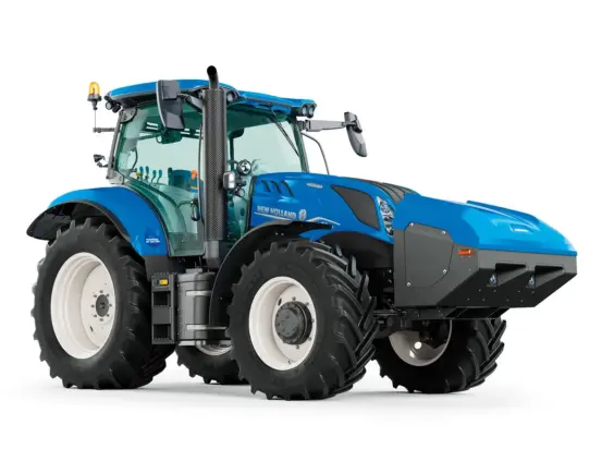 En blå New Holland T6.180 Methane Power traktor på hvit bakgrunn.