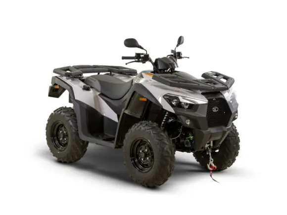 Grå og svart Kymco MXU 550i EPS T3B 2026 ATV på hvit bakgrunn.