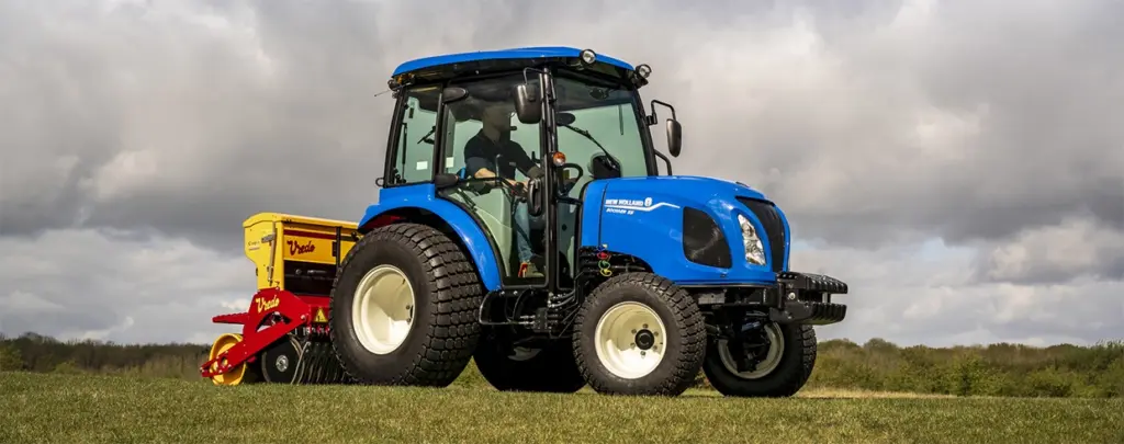 Service og vedlikehold av New Holland Boomer 25C-55