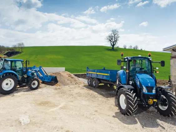 New Holland T4 med frontlaster