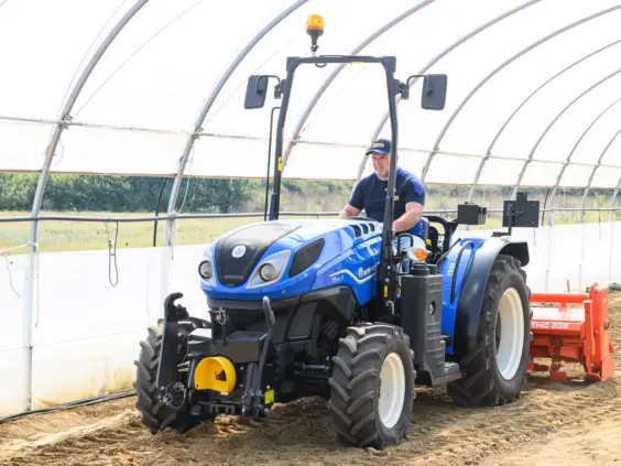New Holland T4F S uten hytte