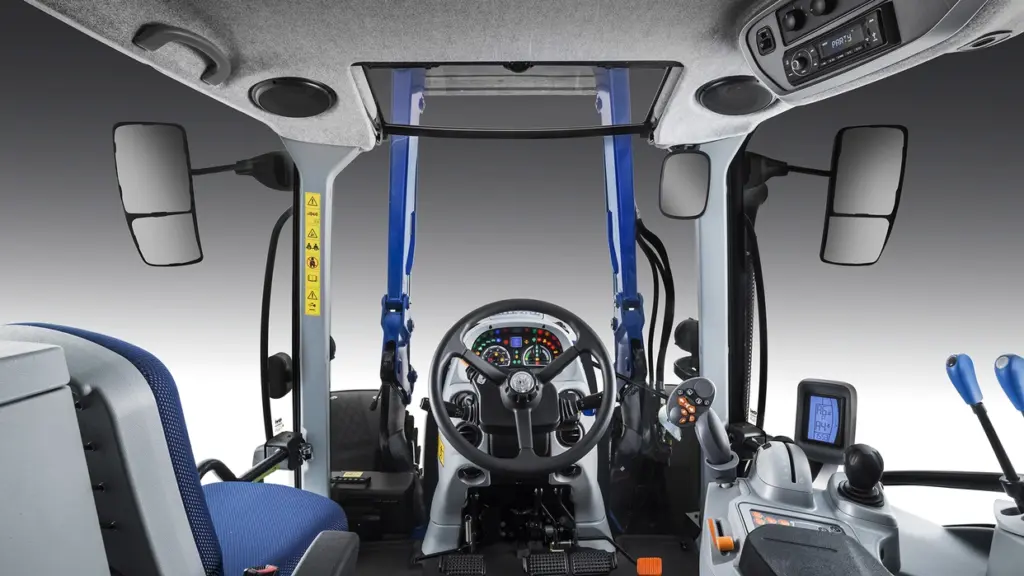 Førerhytta i New Holland T5 Dynamic Command og Auto Command