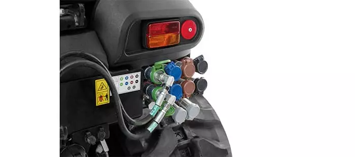 Hydraulikk og kraftuttak på New Holland TK4